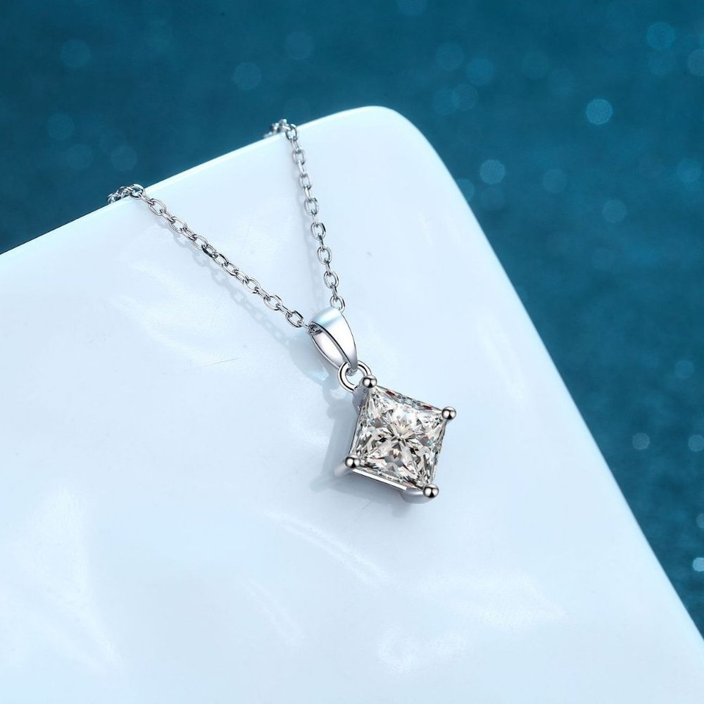 Certified 2ct. t.w. Diamond Moissanite Princess Cut Necklace NEW - Picture 3 of 7
